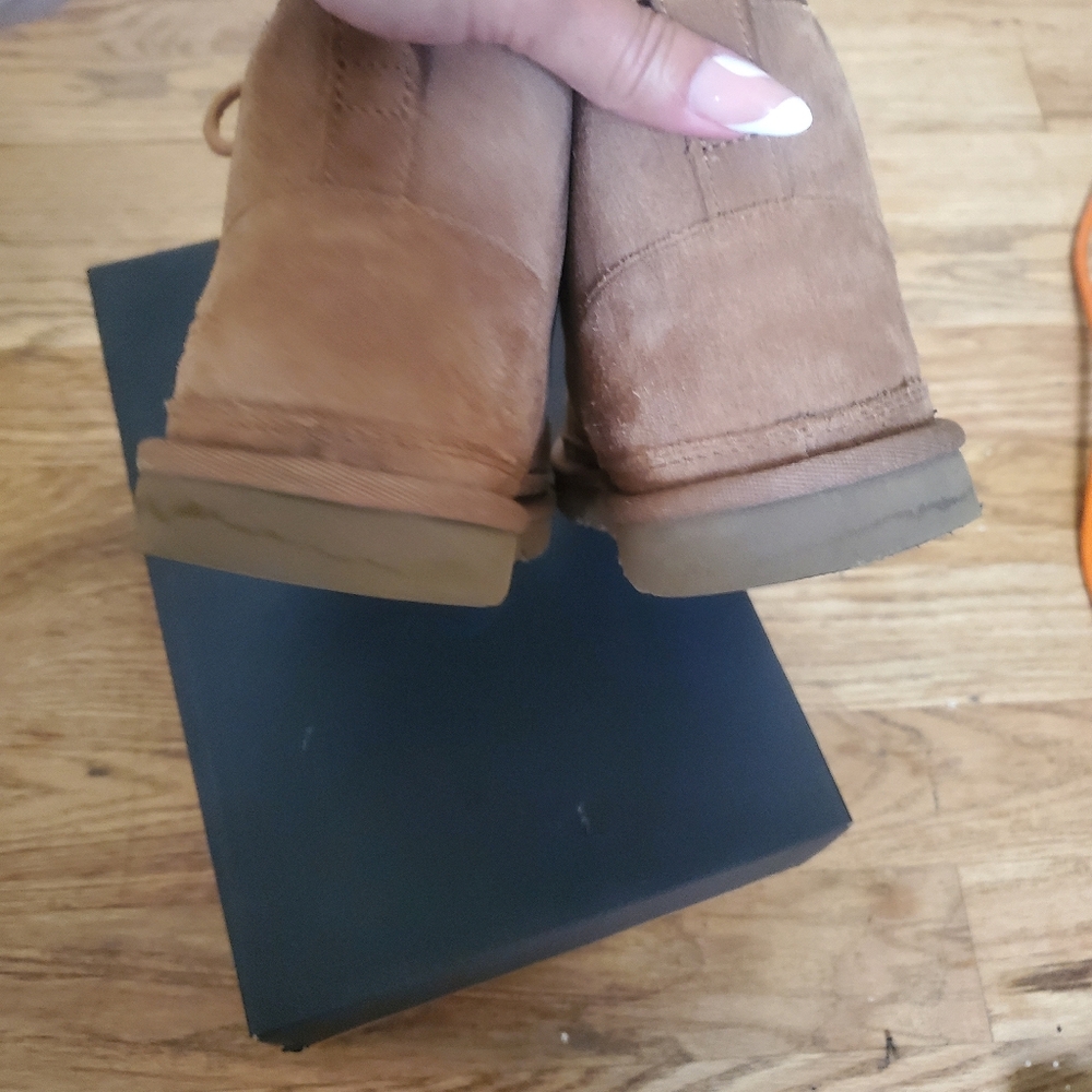 Ugg Neumel boots - Picture 2 of 6